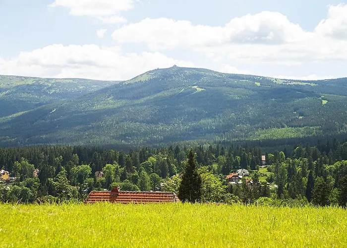 Invest Szklarska 800 B3